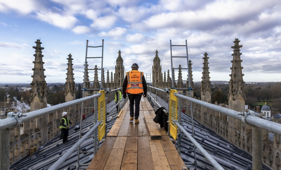 Green hydrogen/geothermal/CCUS/city EV’s and focus on flexibility Green hydrogen/geothermal/CCUS/city EV’s and focus on flexibility